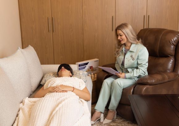 Hipnoterapia – Descoperă Puterea Minții pentru Vindecare și Creștere Personală